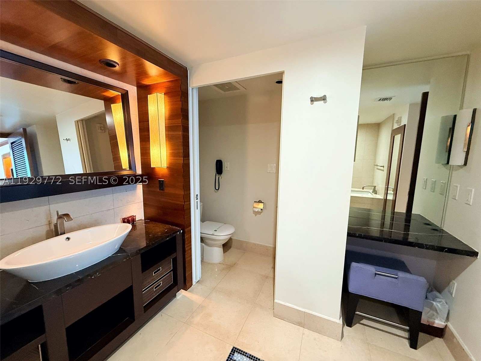 6801 Collins Ave #309, Miami Beach FL 33141