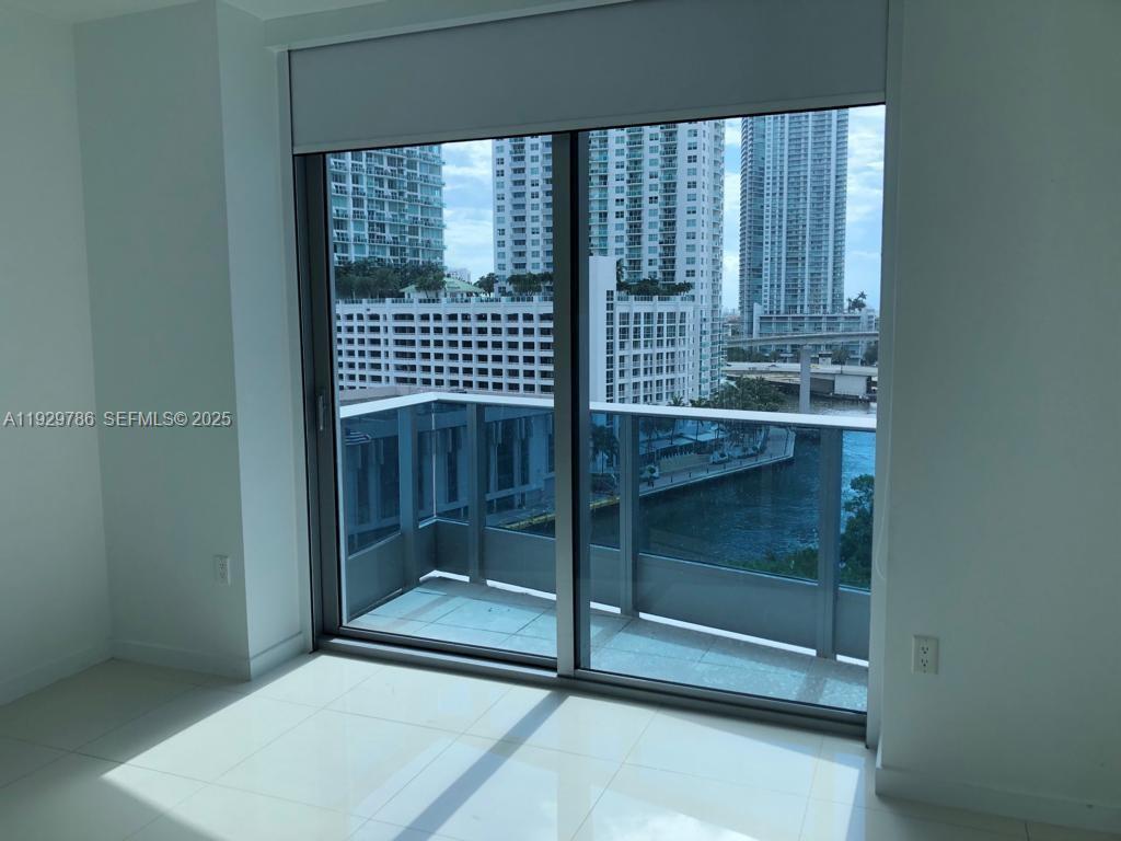 200 Biscayne Boulevard Way #902, Miami FL 33131