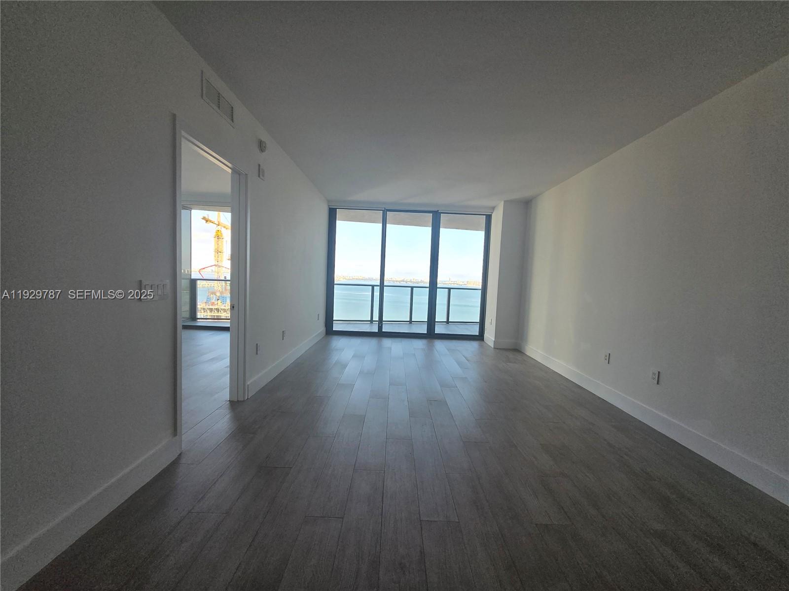 460 NE 28th St #2407, Miami FL 33137