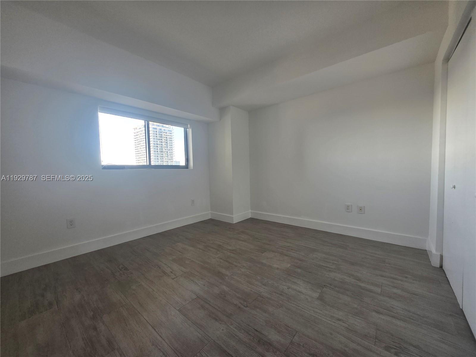 460 NE 28th St #2407, Miami FL 33137