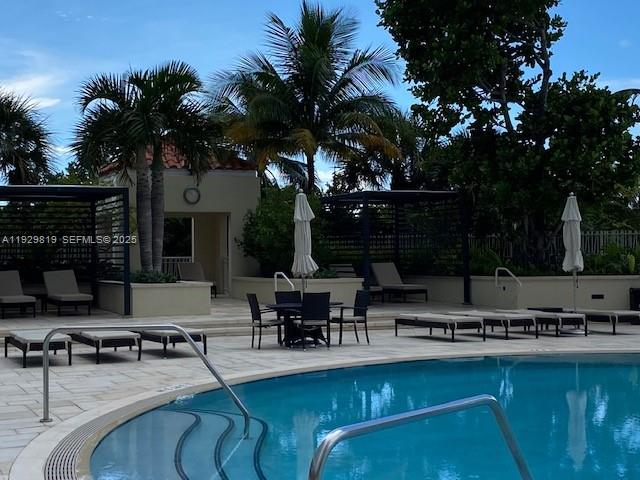 400 S Pointe Dr #2105, Miami Beach FL 33139