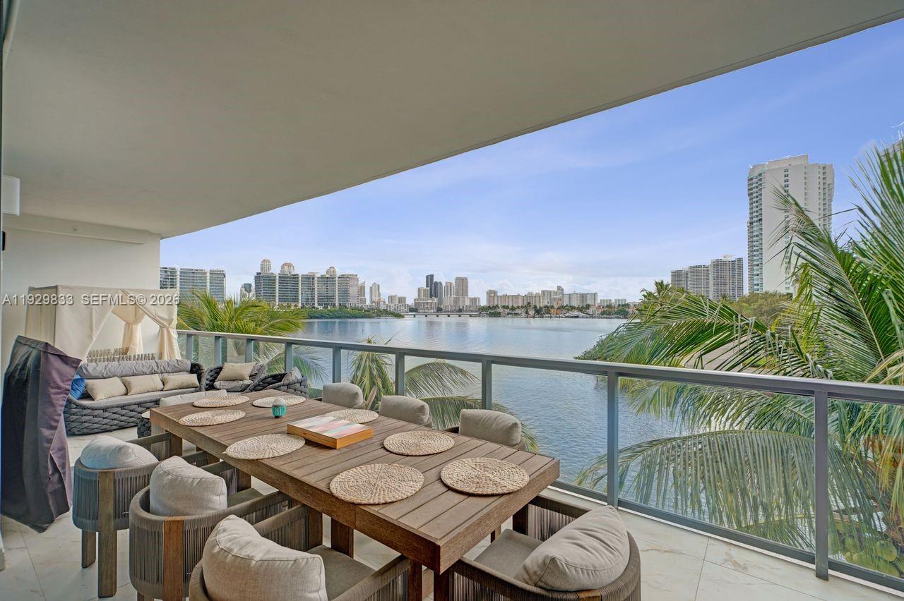 3300 NE 188th St #210, Aventura FL 33180