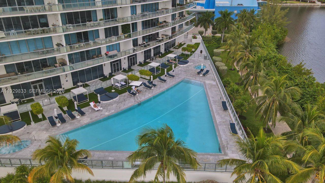 3300 NE 188th St #210, Aventura FL 33180