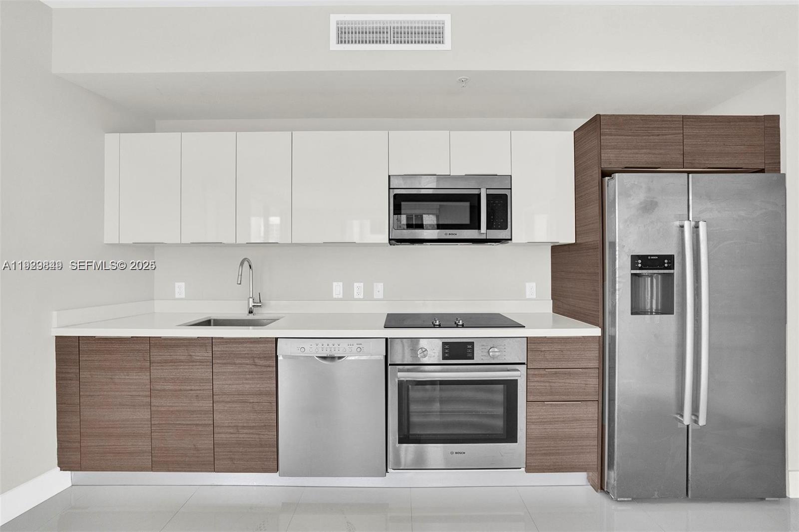 1010 SW 2nd Ave #1804, Miami FL 33130