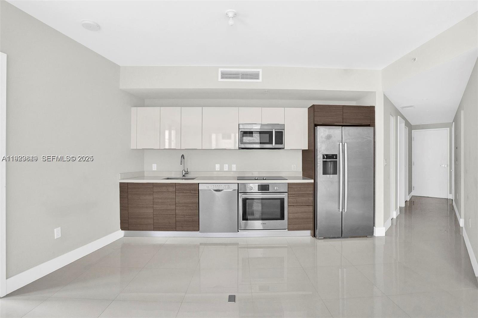 1010 SW 2nd Ave #1804, Miami FL 33130