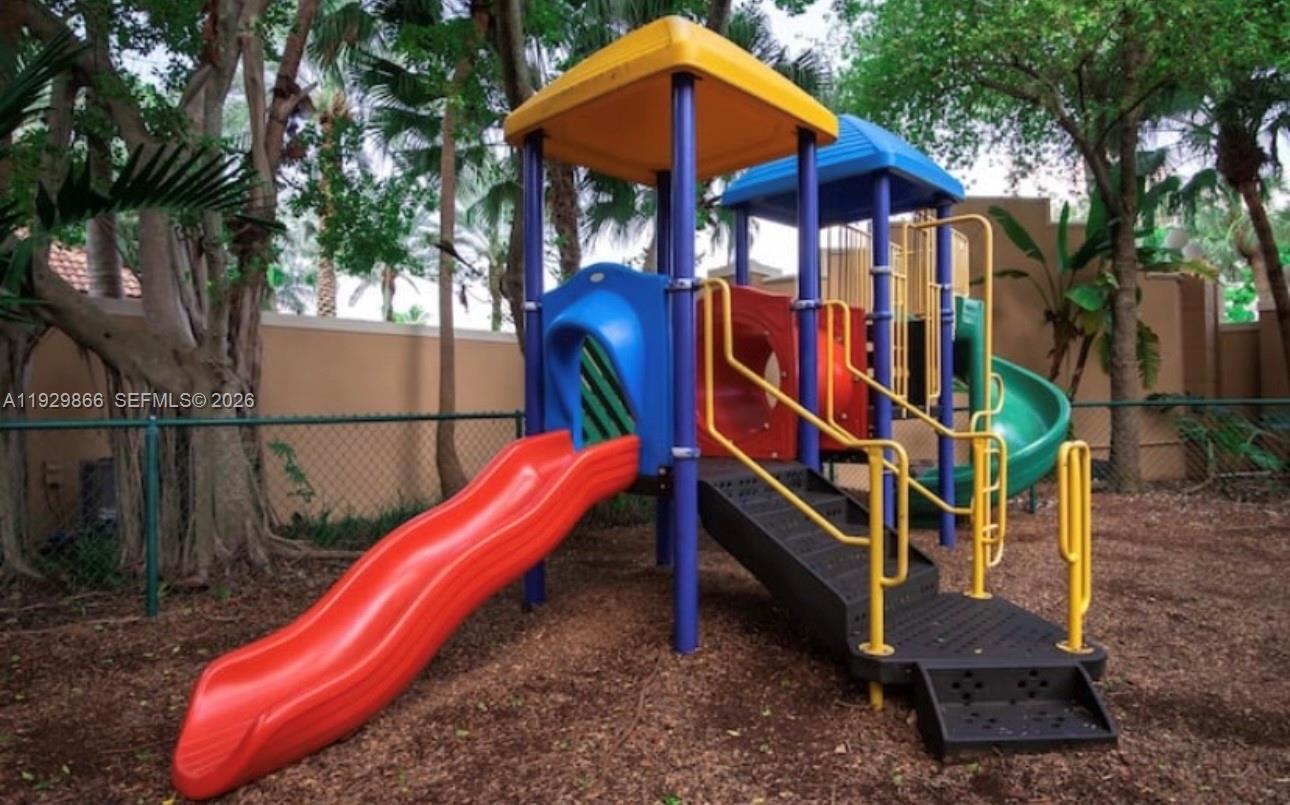 19601 E Country Club Dr #7202, Aventura FL 33180