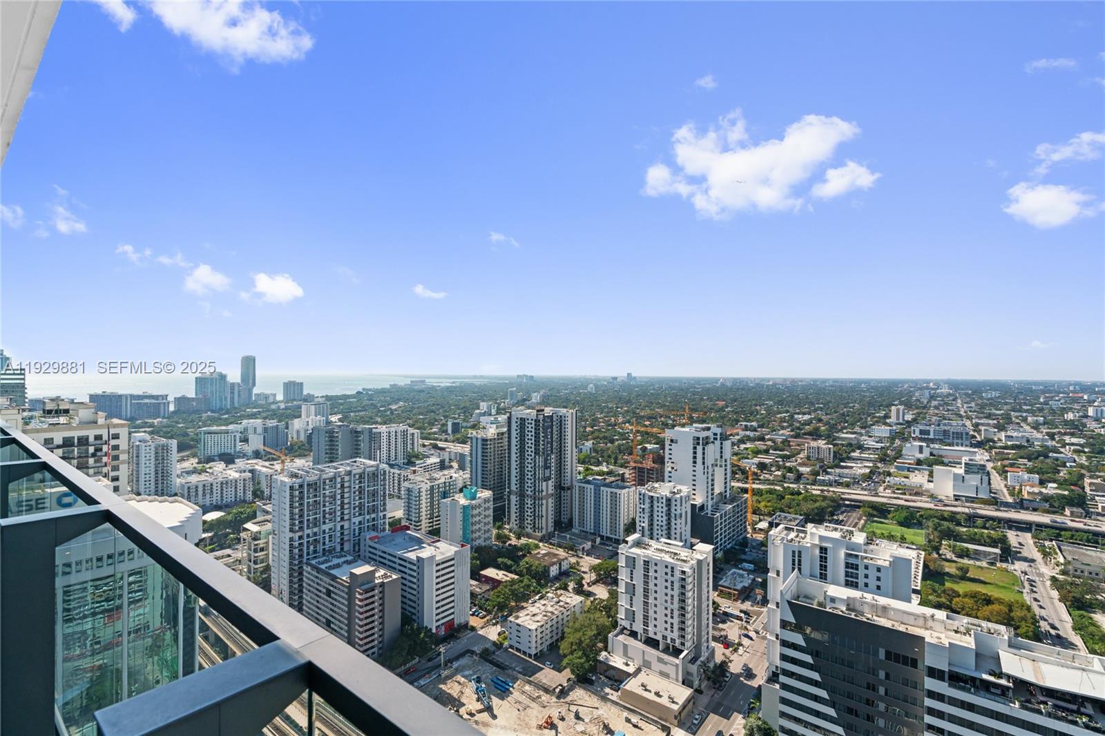 88 SW 7th St #3608, Miami FL 33130