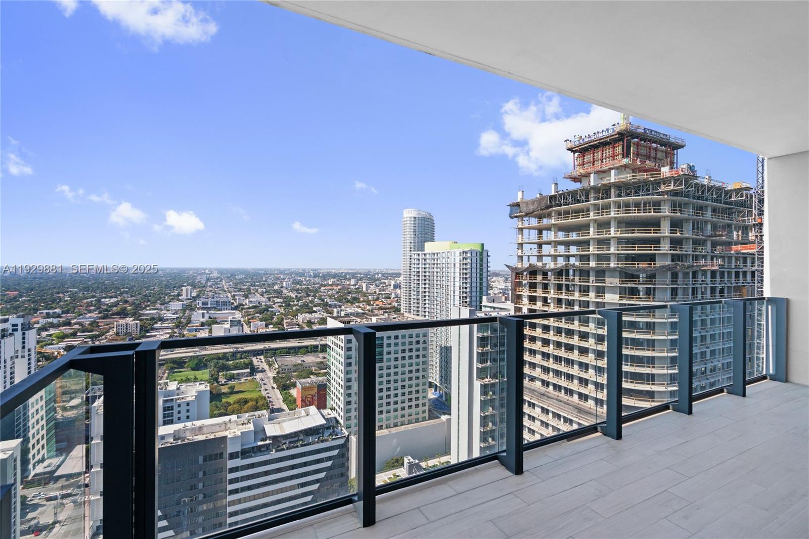 88 SW 7th St #3608, Miami FL 33130