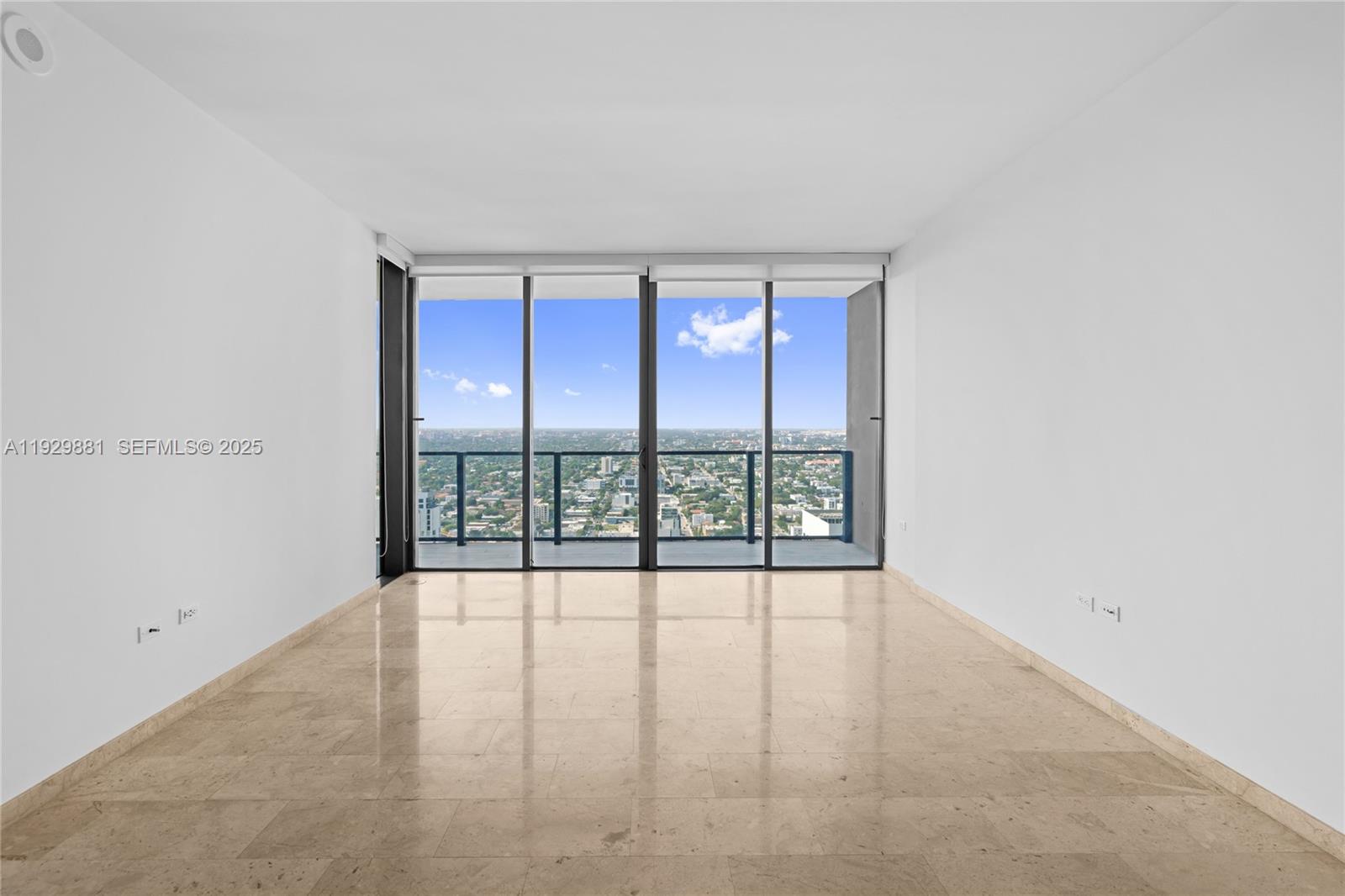 88 SW 7th St #3608, Miami FL 33130