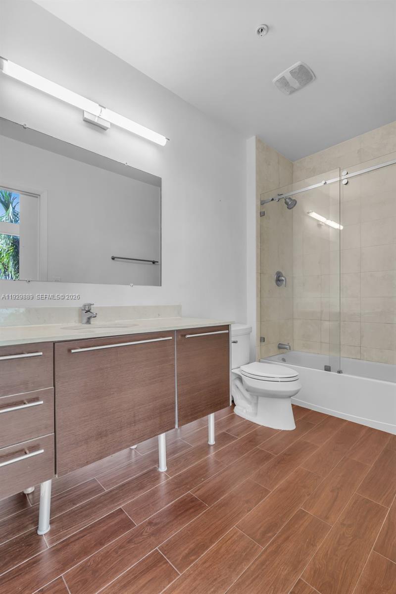 1900 N Bayshore Dr #604, Miami FL 33132