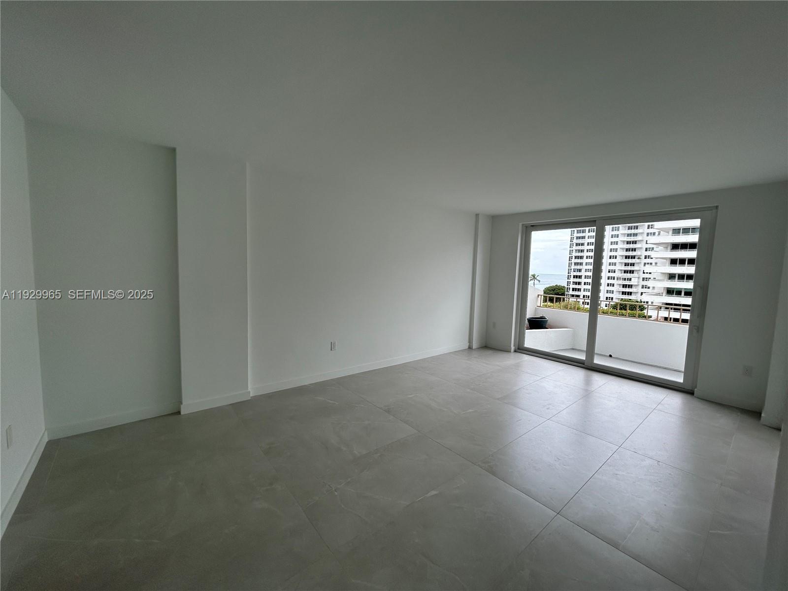 177 Ocean Lane Dr #715, Key Biscayne FL 33149
