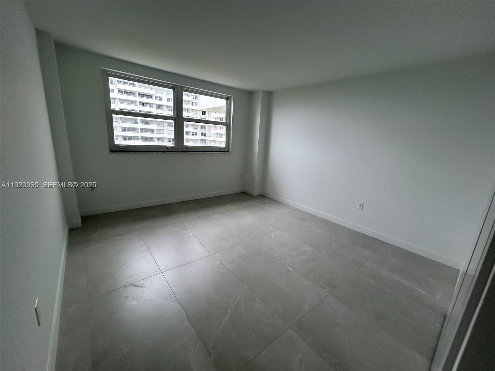 177 Ocean Lane Dr #715, Key Biscayne FL 33149