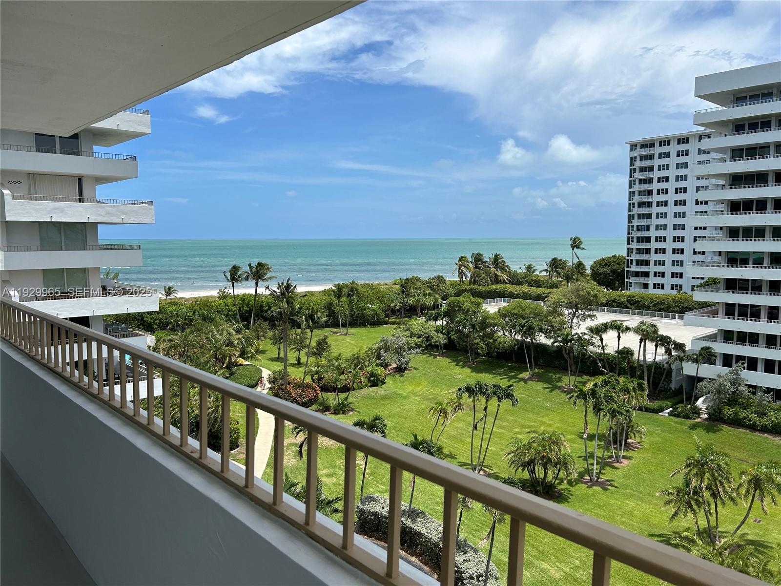 177 Ocean Lane Dr #715, Key Biscayne FL 33149