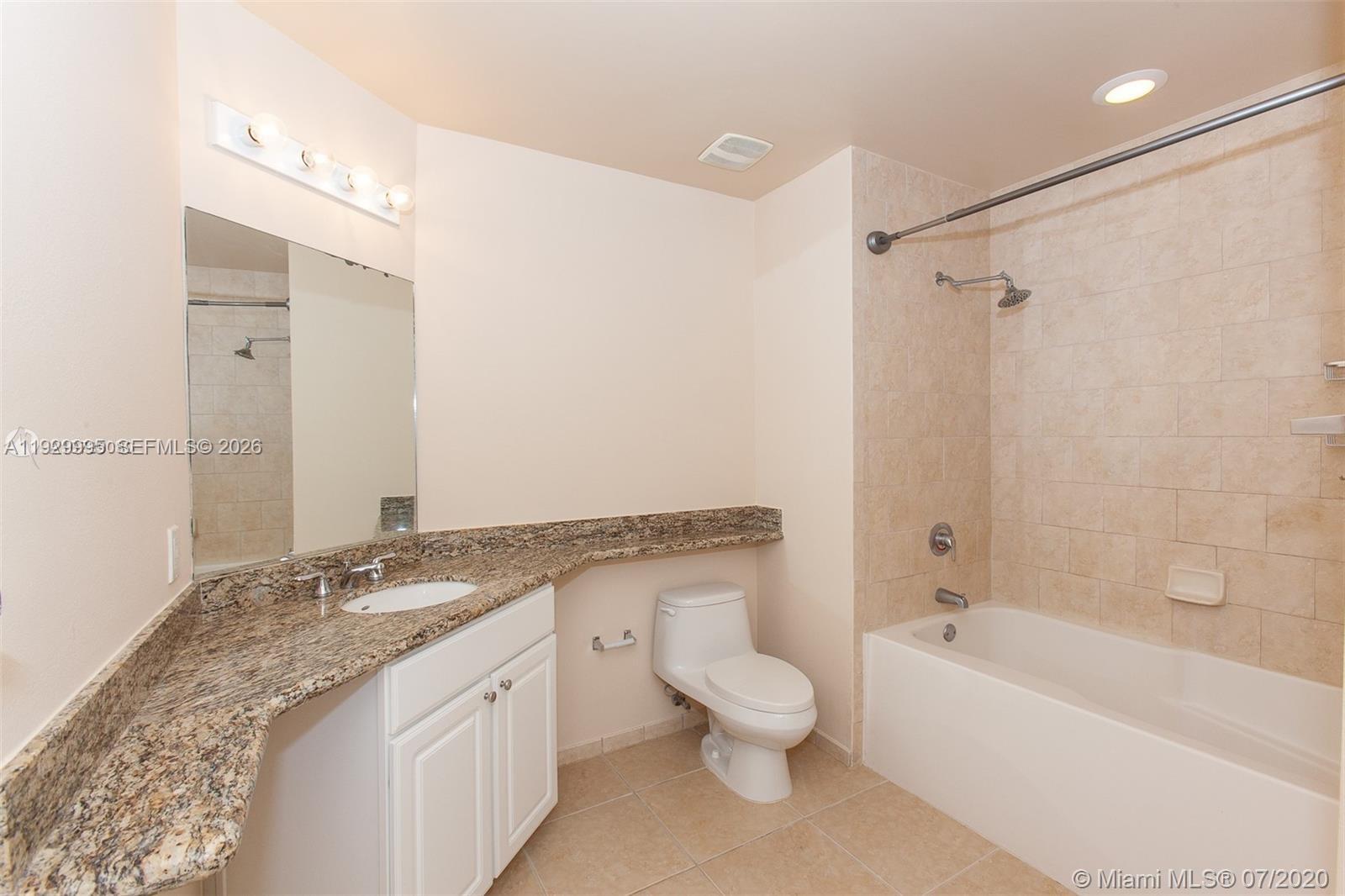 3001 NE 185th St #118, Aventura FL 33180