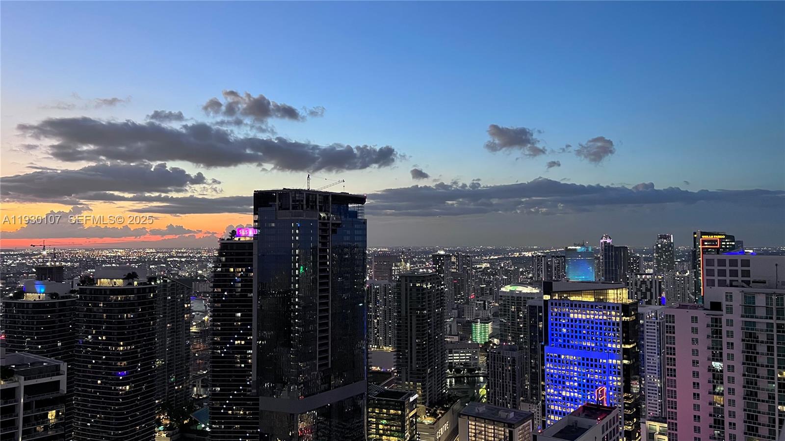 801 S Miami Ave #3303, Miami FL 33130