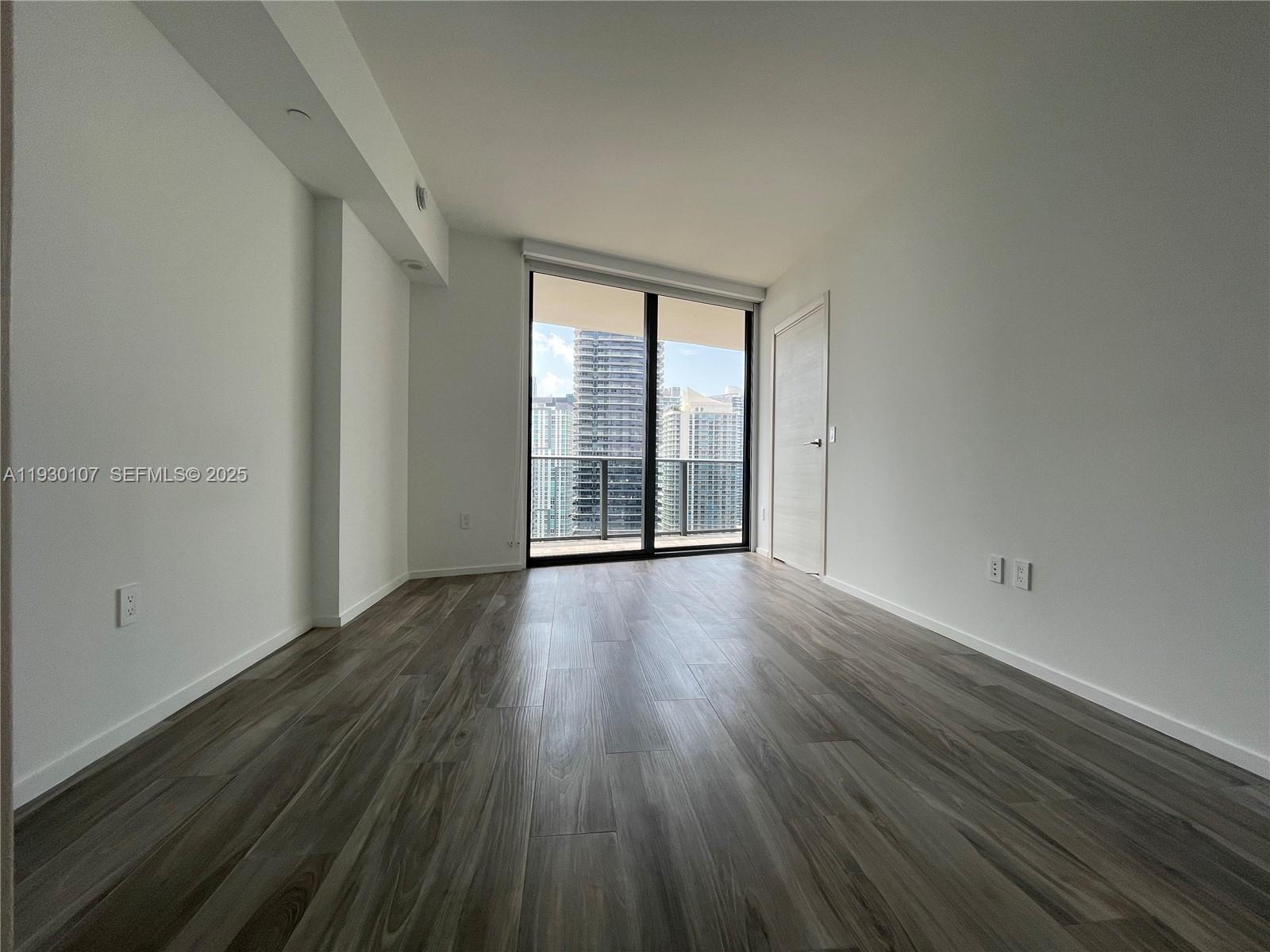 801 S Miami Ave #3303, Miami FL 33130