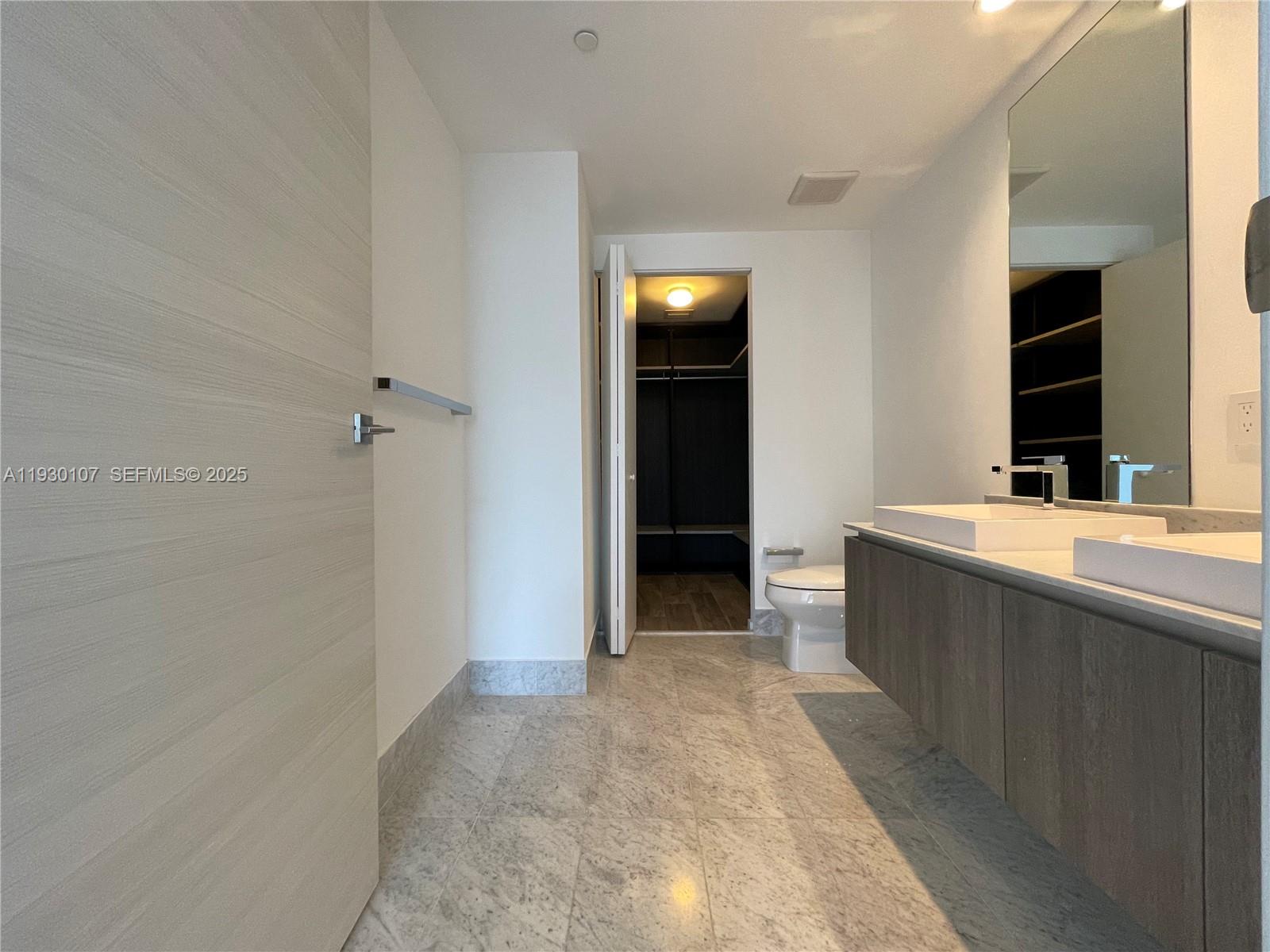 801 S Miami Ave #3303, Miami FL 33130