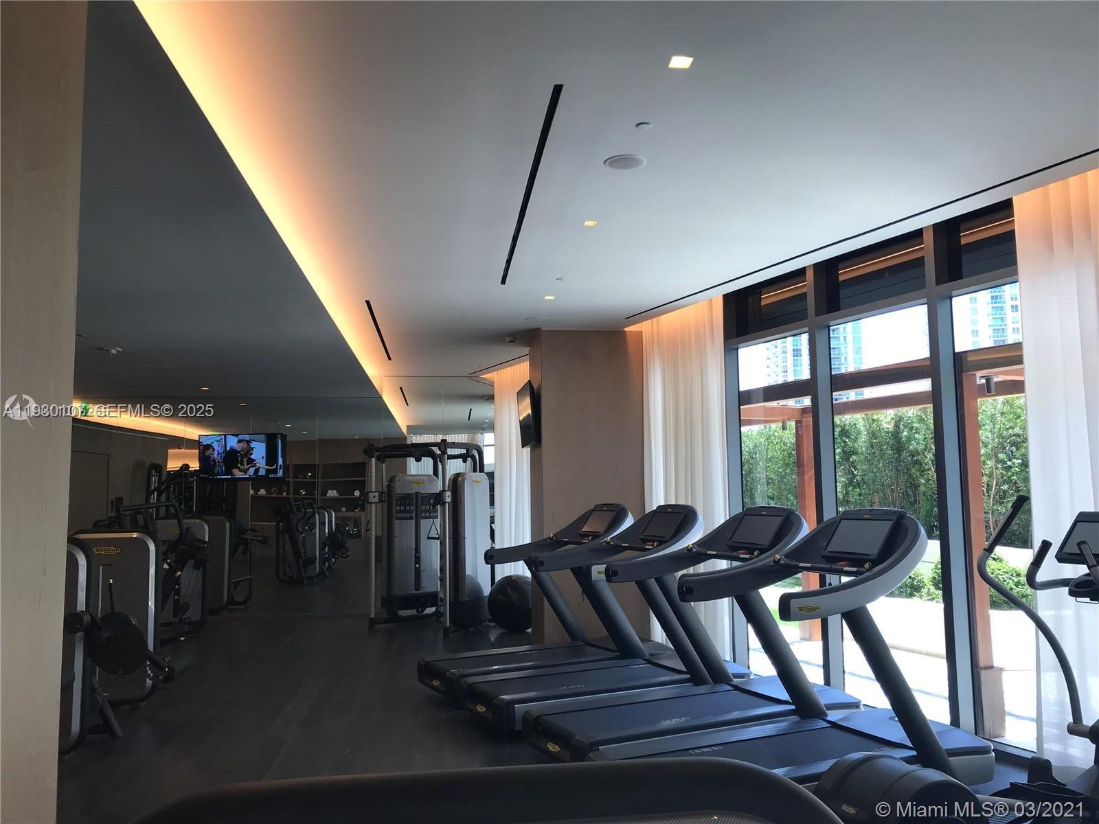 801 S Miami Ave #3303, Miami FL 33130