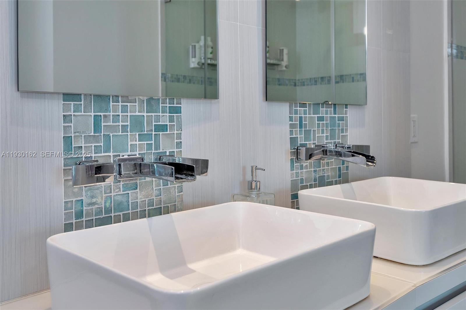 6515 Collins Ave #1110, Miami Beach FL 33141
