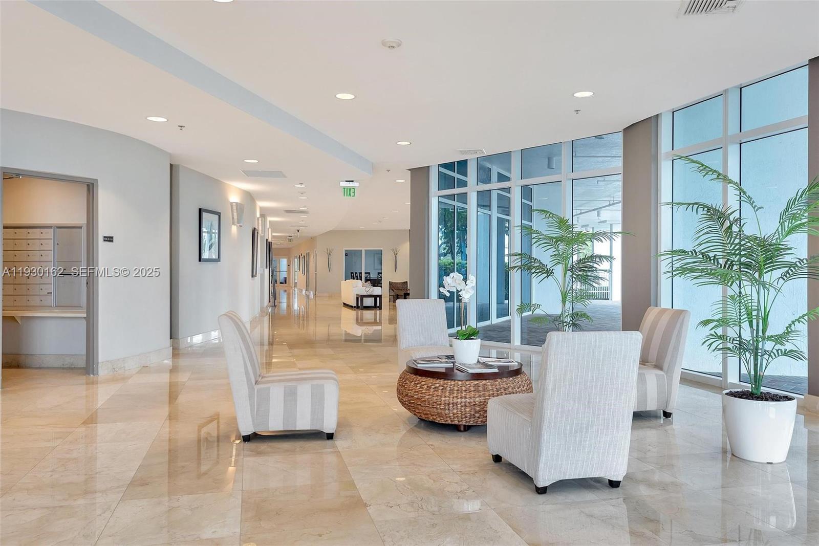 6515 Collins Ave #1110, Miami Beach FL 33141