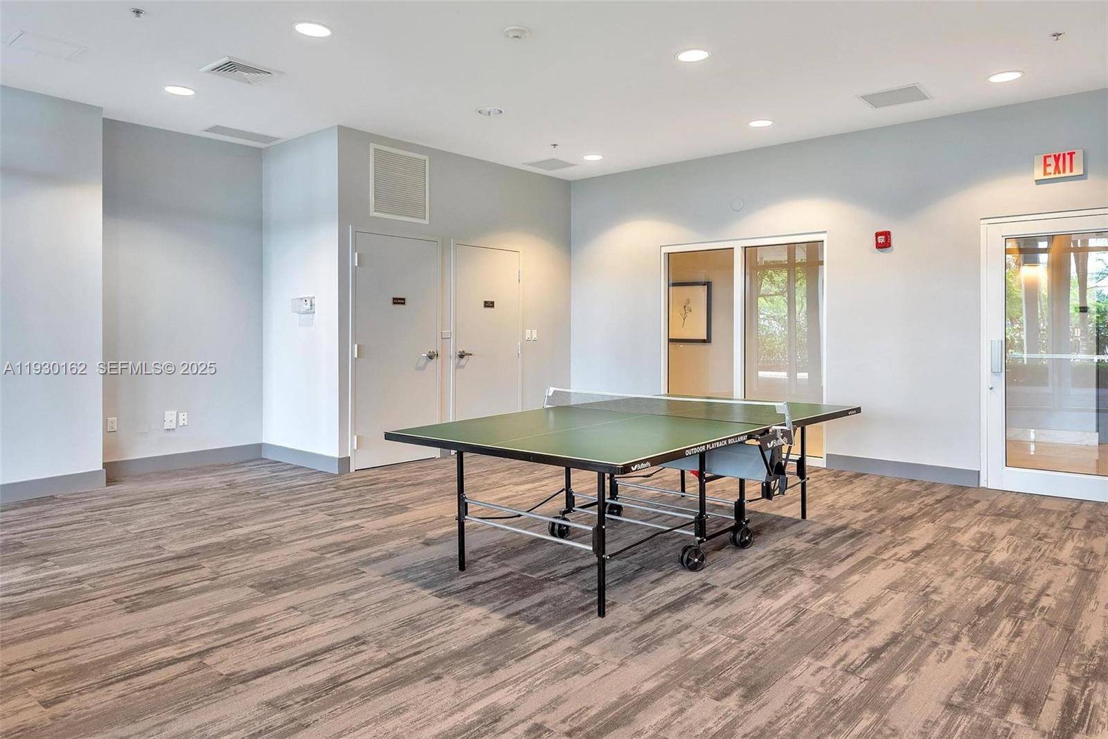 6515 Collins Ave #1110, Miami Beach FL 33141
