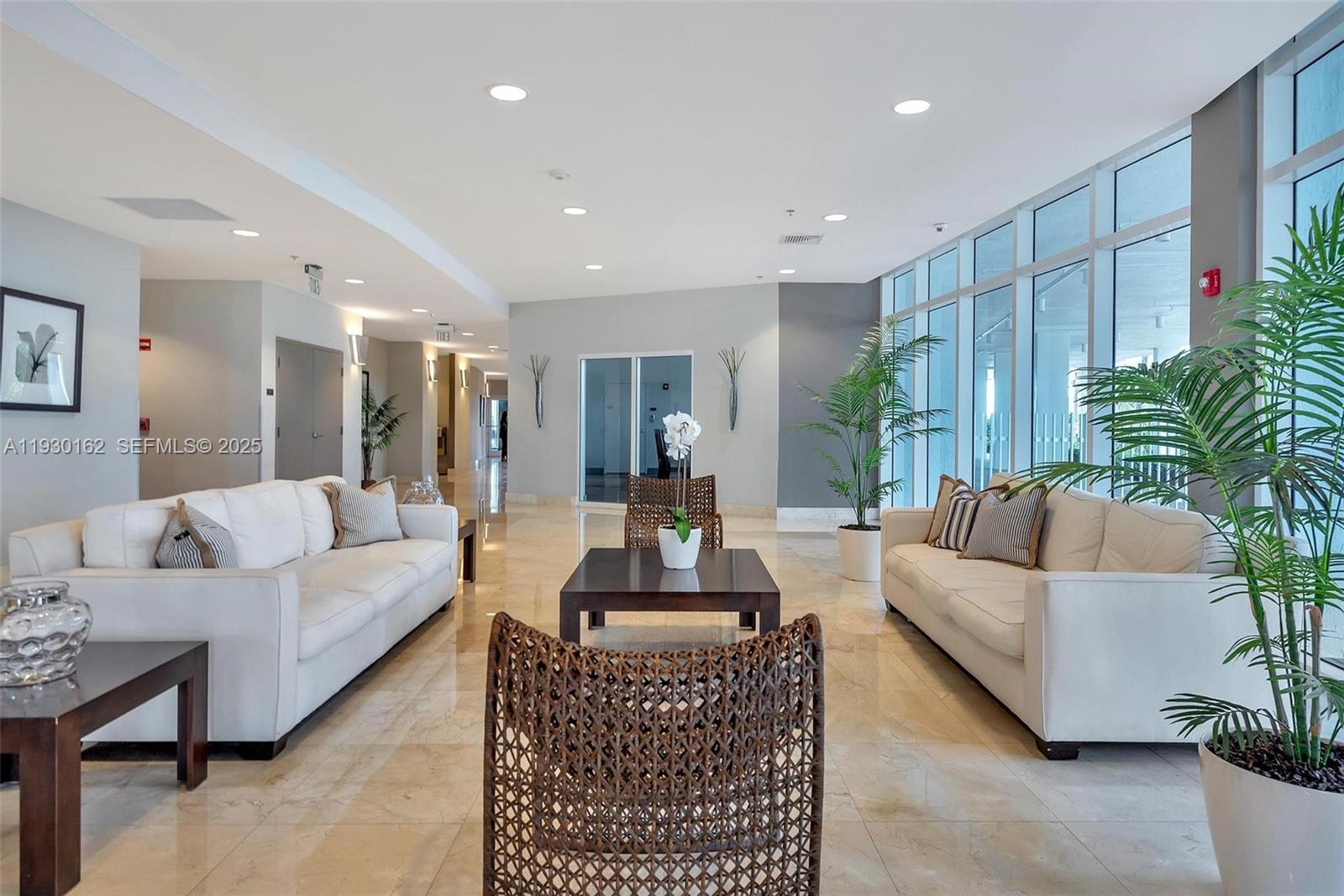 6515 Collins Ave #1110, Miami Beach FL 33141