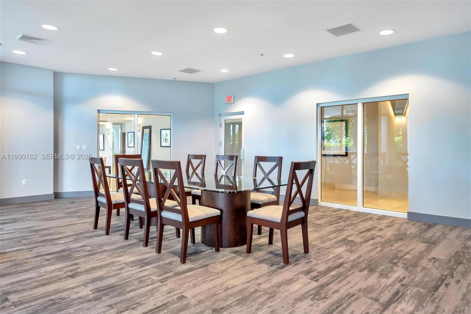 6515 Collins Ave #1110, Miami Beach FL 33141