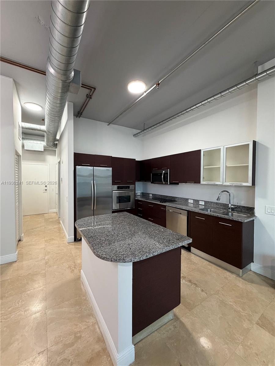 3029 NE 188th St #303, Aventura FL 33180