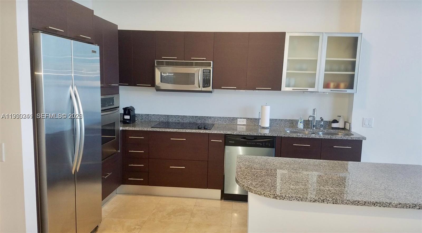 3029 NE 188th St #303, Aventura FL 33180