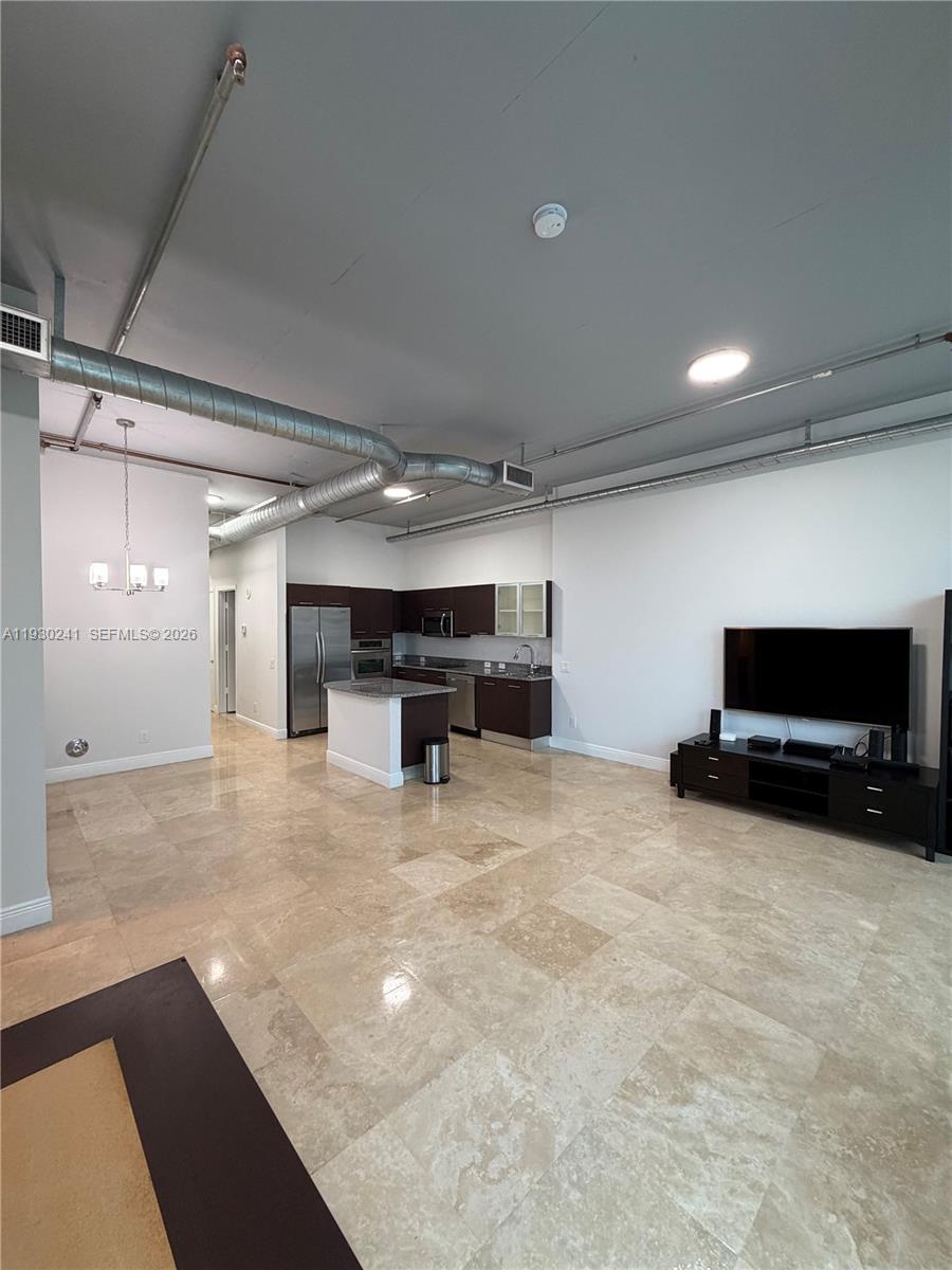 3029 NE 188th St #303, Aventura FL 33180