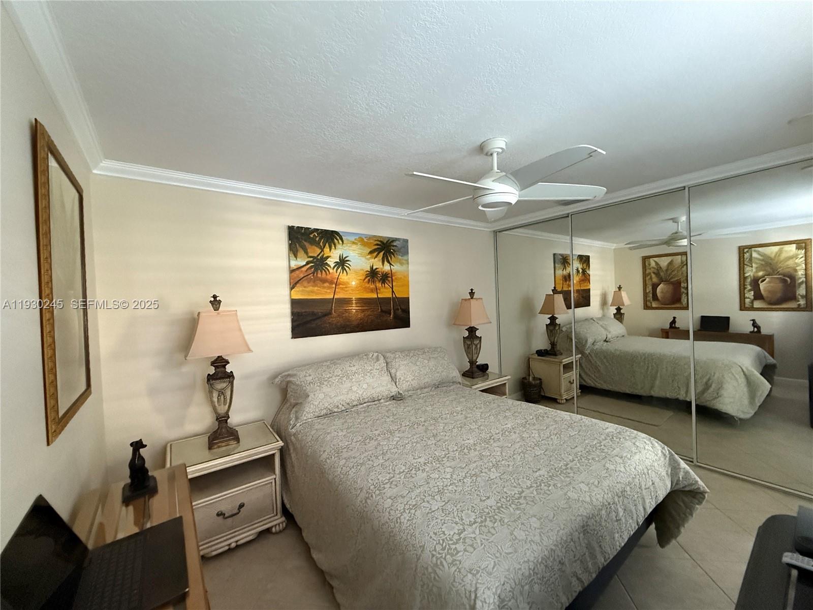 2607 Holy Cross Ln, Lake Worth FL 33460