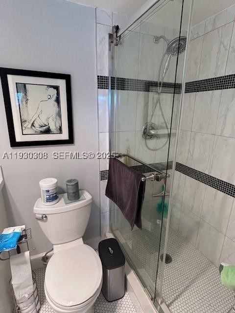 324 SE 10th St #207, Dania Beach FL 33004