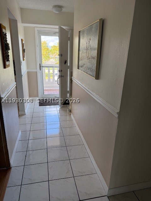 324 SE 10th St #207, Dania Beach FL 33004