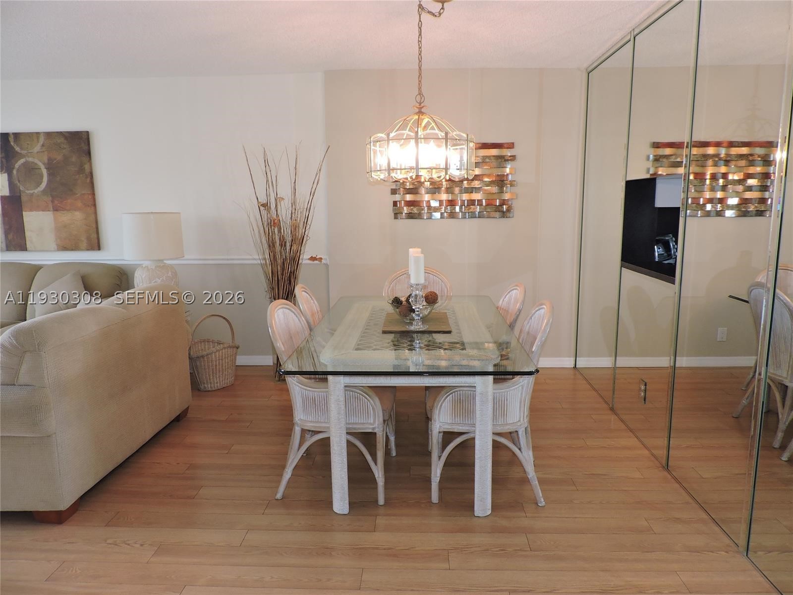 324 SE 10th St #207, Dania Beach FL 33004