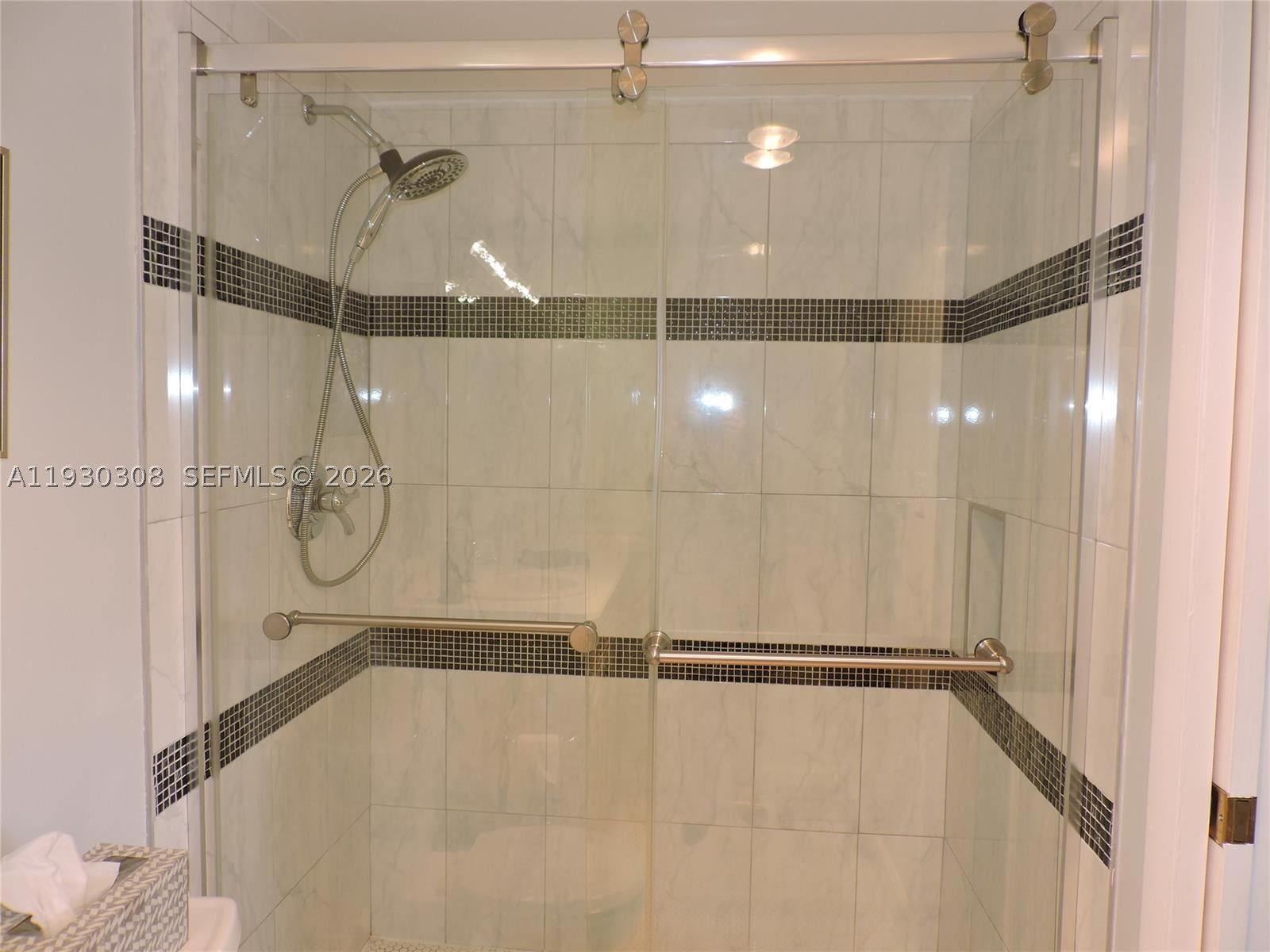 324 SE 10th St #207, Dania Beach FL 33004