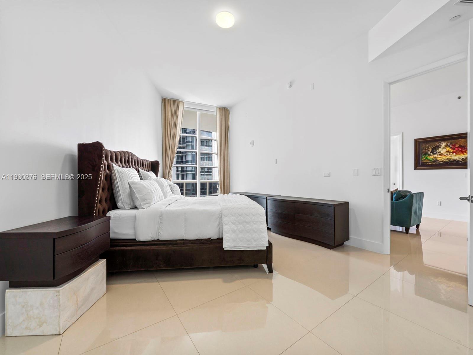 15811 Collins Ave #3707, Sunny Isles Beach FL 33160