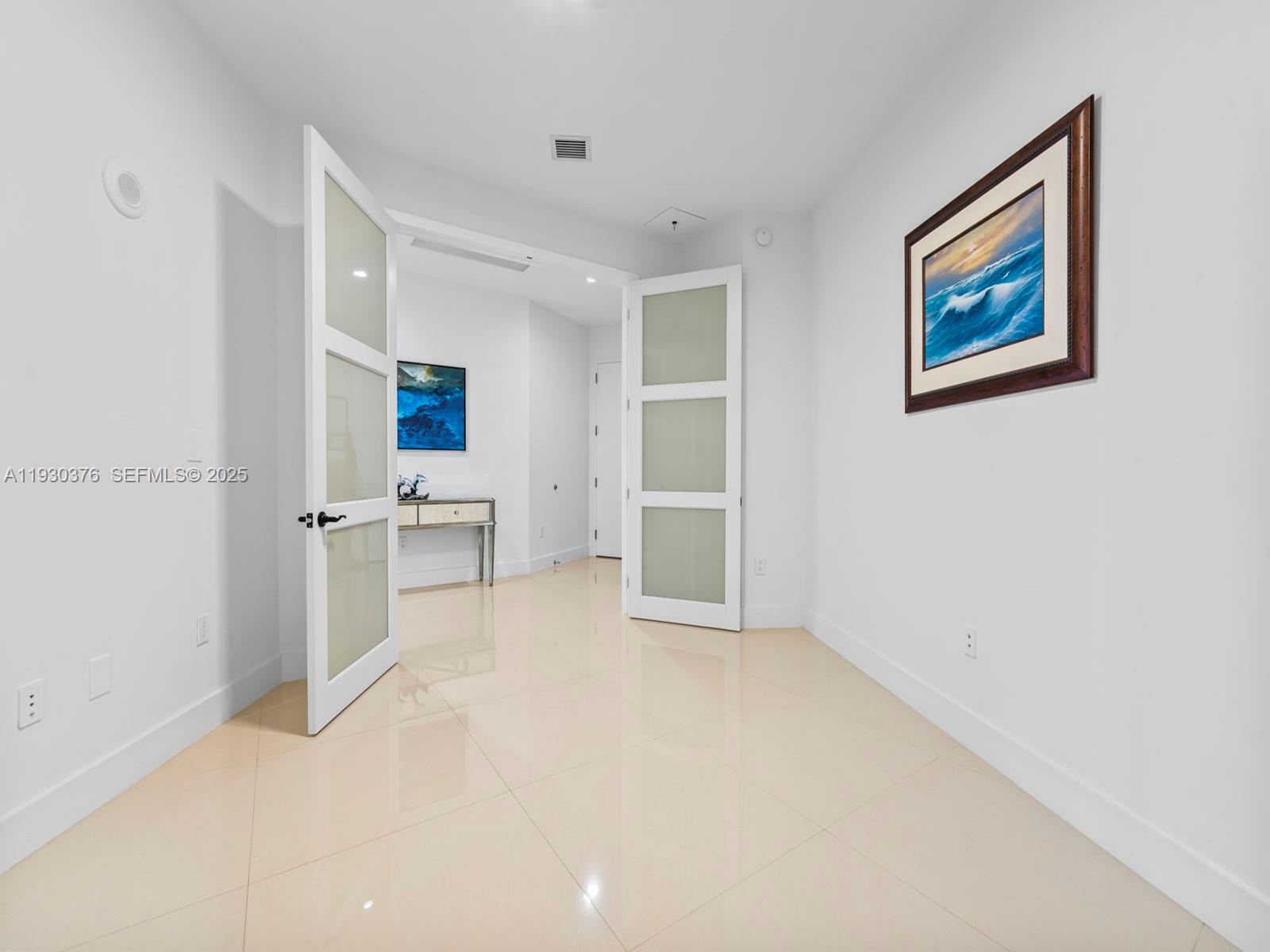 15811 Collins Ave #3707, Sunny Isles Beach FL 33160
