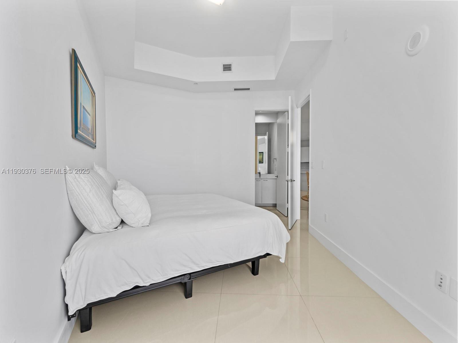 15811 Collins Ave #3707, Sunny Isles Beach FL 33160