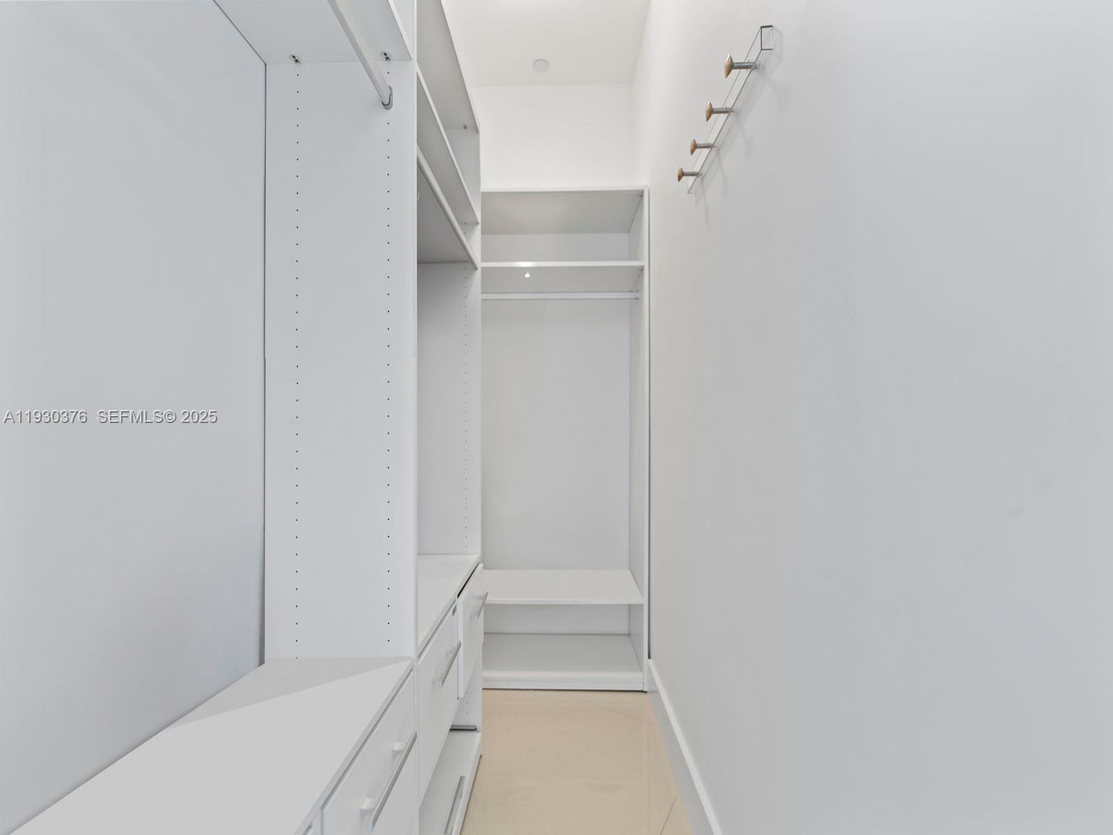 15811 Collins Ave #3707, Sunny Isles Beach FL 33160