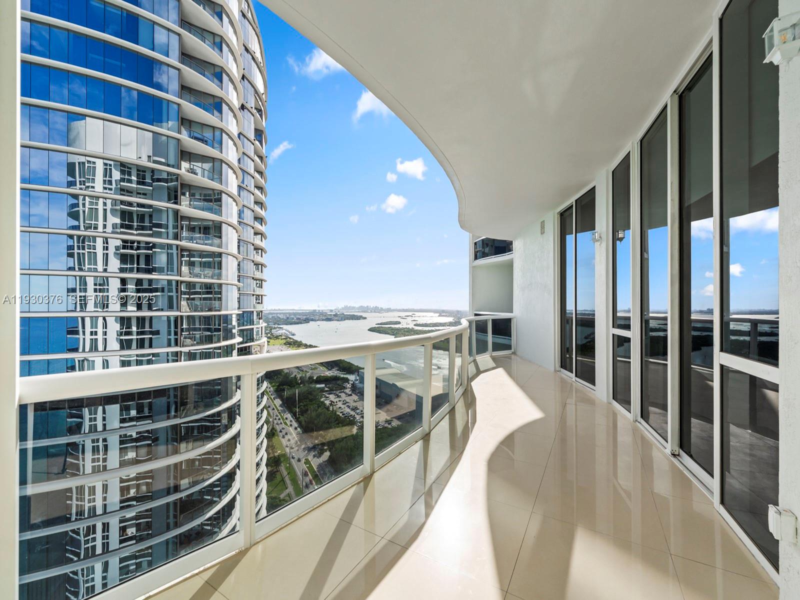 15811 Collins Ave #3707, Sunny Isles Beach FL 33160