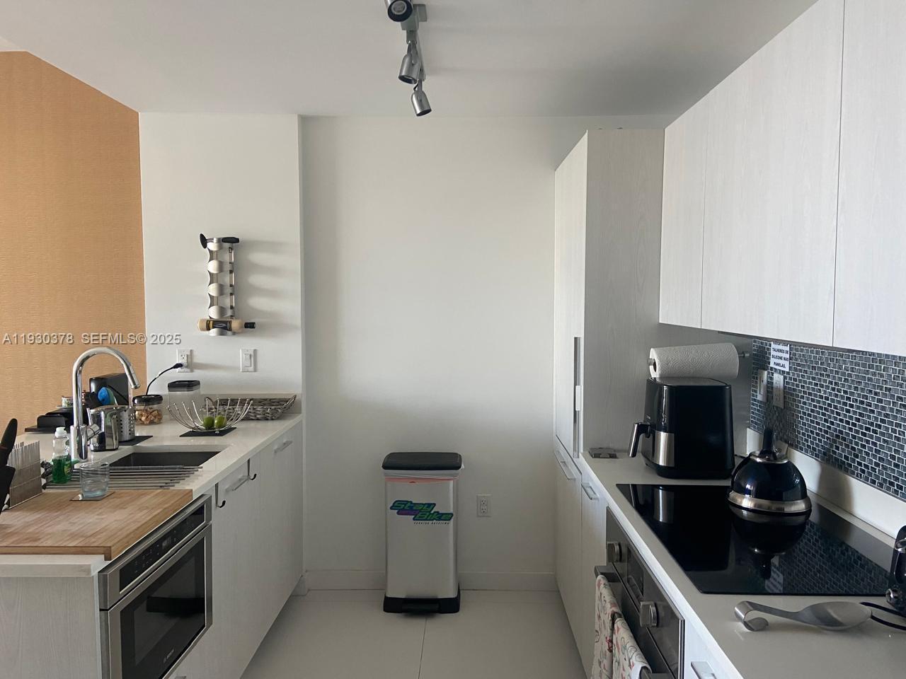 501 NE 31st St #604, Miami FL 33137