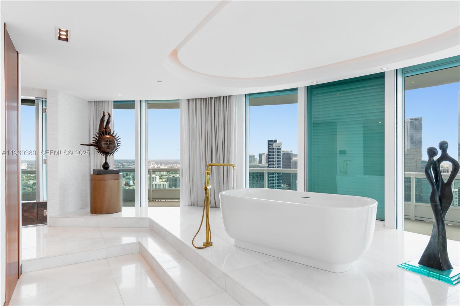 1643 Brickell #PH 4901 Dock, Miami FL 33129