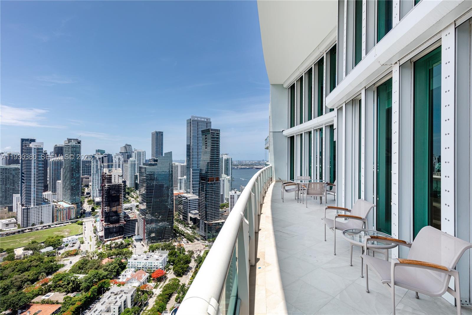 1643 Brickell #PH 4901 Dock, Miami FL 33129