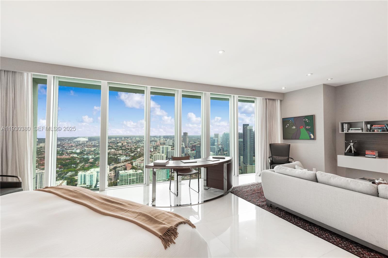 1643 Brickell #PH 4901 Dock, Miami FL 33129
