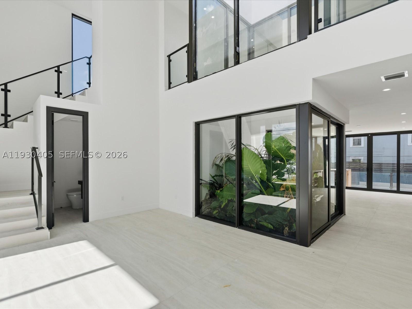 2484 SW 18th St, Miami FL 33145