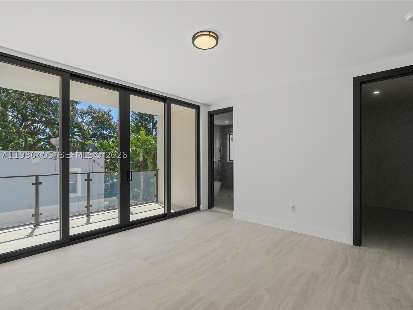 2484 SW 18th St, Miami FL 33145