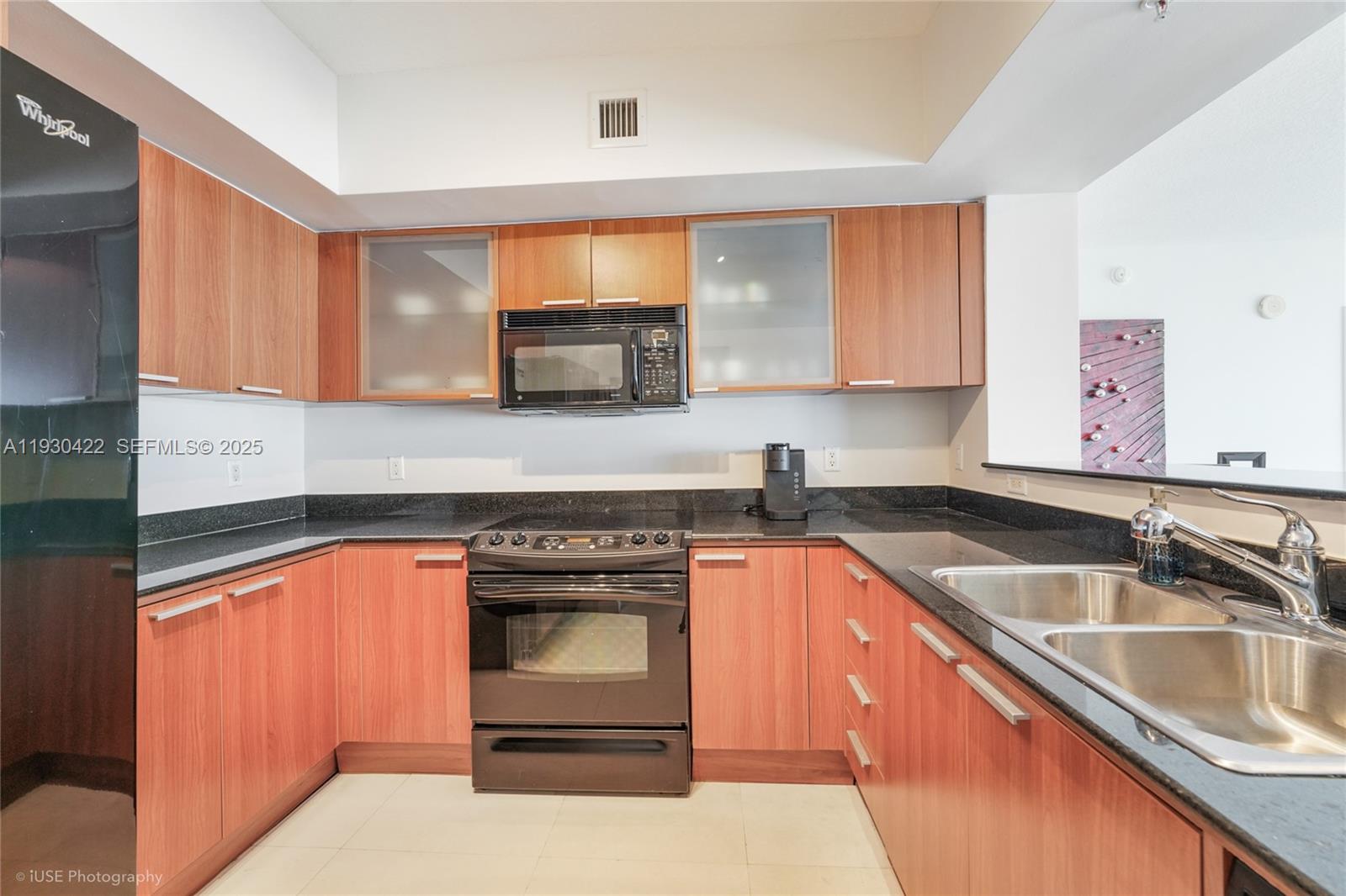 16699 Collins Ave #2407, Sunny Isles Beach FL 33160