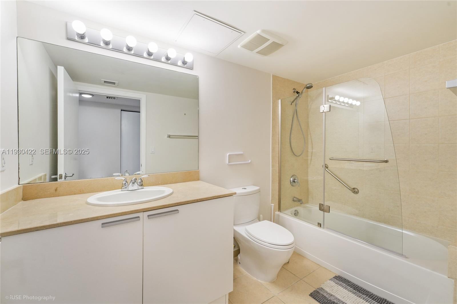 16699 Collins Ave #2407, Sunny Isles Beach FL 33160