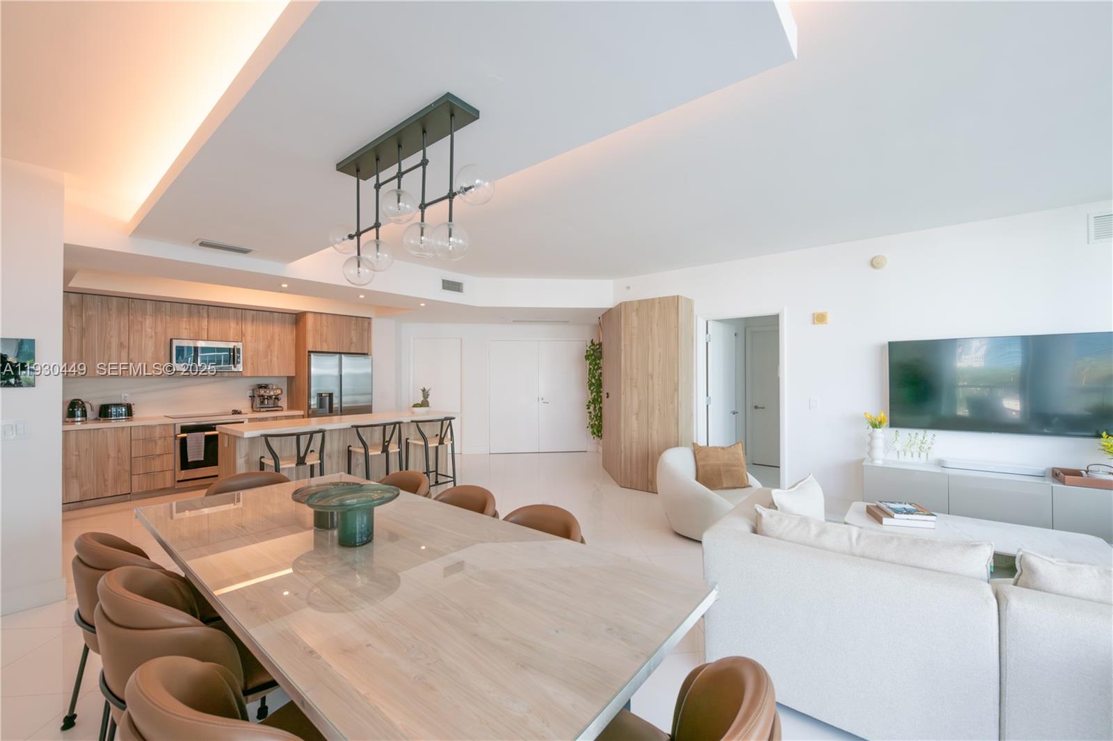 3131 NE 188th St #2-605, Aventura FL 33180