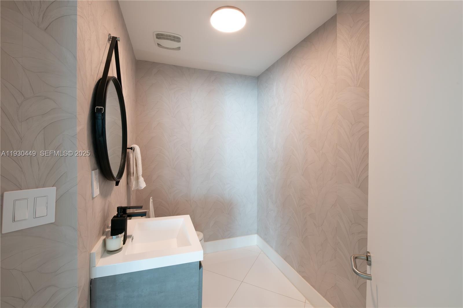 3131 NE 188th St #2-605, Aventura FL 33180